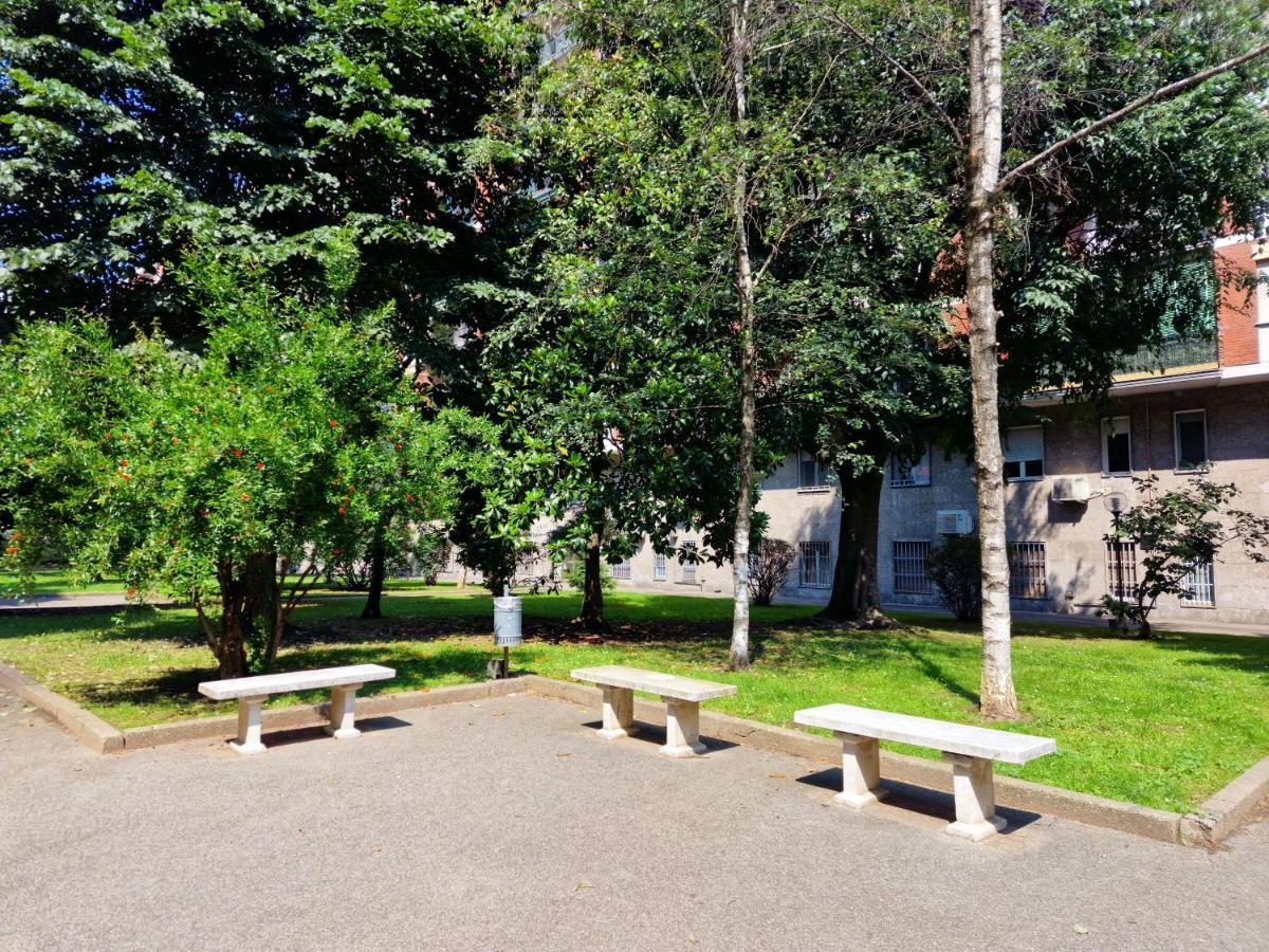 Giardino Sul Naviglio Apartment Milan Luaran gambar